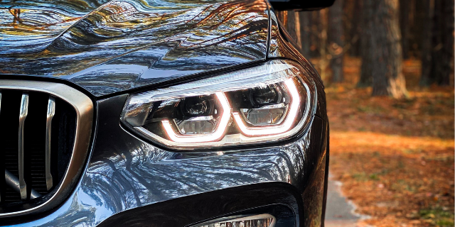 BMWslider2